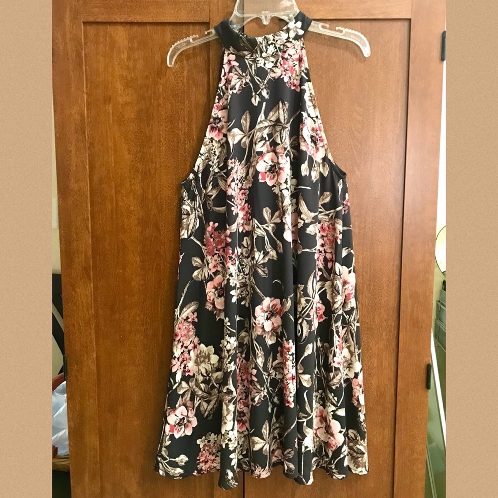 Halter Dress Size Small